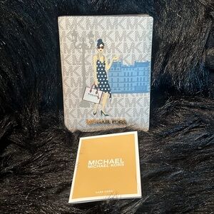 Used 1x Passport holder